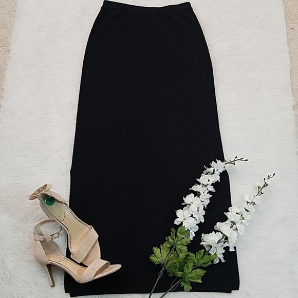 Bloomingdale's Skirts Bloomingdales Skirt Poshmark